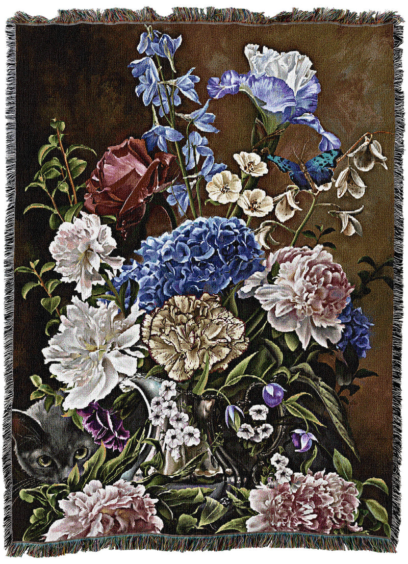 Bouquet In Blue Throw